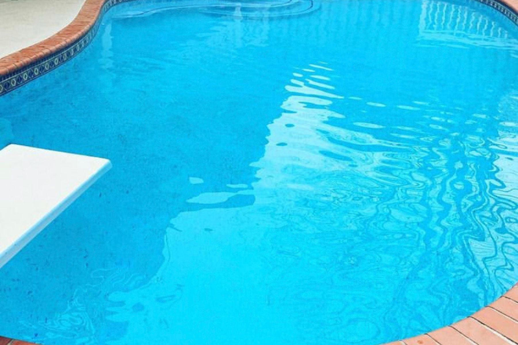 Variable Speed Pumps Used In Clean Home Pool